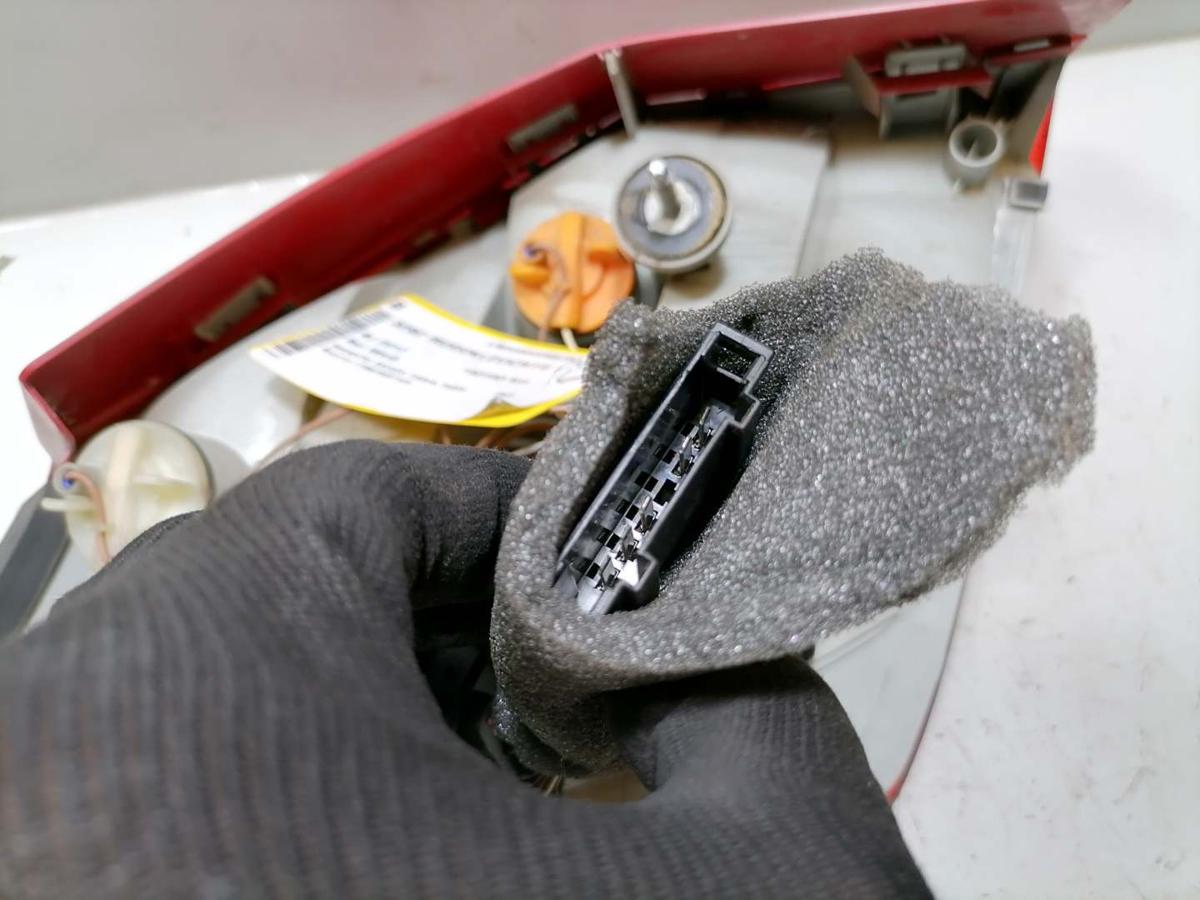 Skoda Fabia 2 5J original Rücklicht Rückleuchte Heckleuchte rechts BJ13 Skoda Fabia 2 5J original Rücklicht Rückleuchte Heckleuchte rechts BJ13